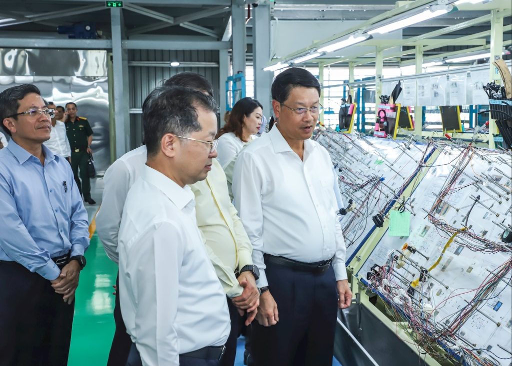 Động lực mới từ các dự án trọng điểm và khu đô thị cao cấp 1 tham quan nha may da nang